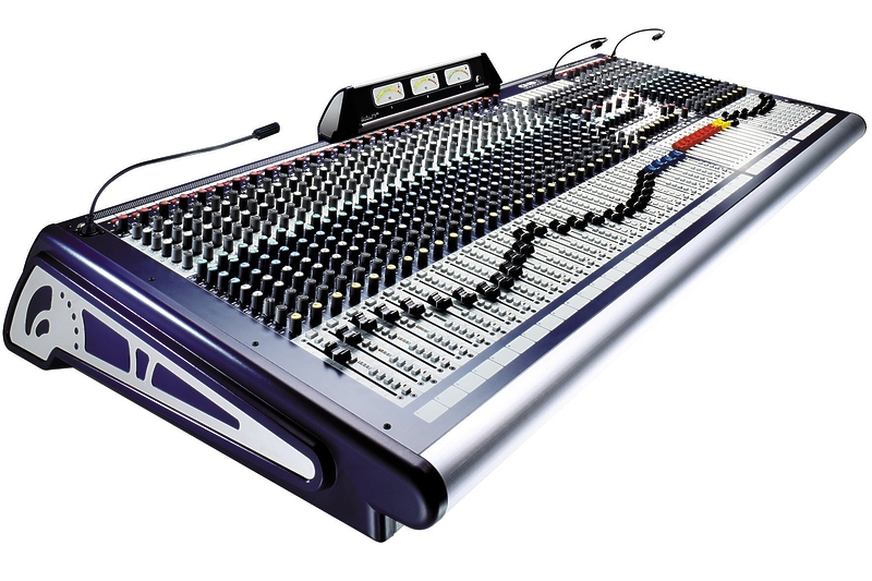 Микшер Soundcraft GB8-24 артикул 126810Si-1