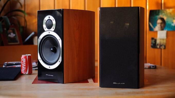Полочная акустика Wharfedale Diamond 10.1 walnut pearl артикул 446470FV-1 фото 6