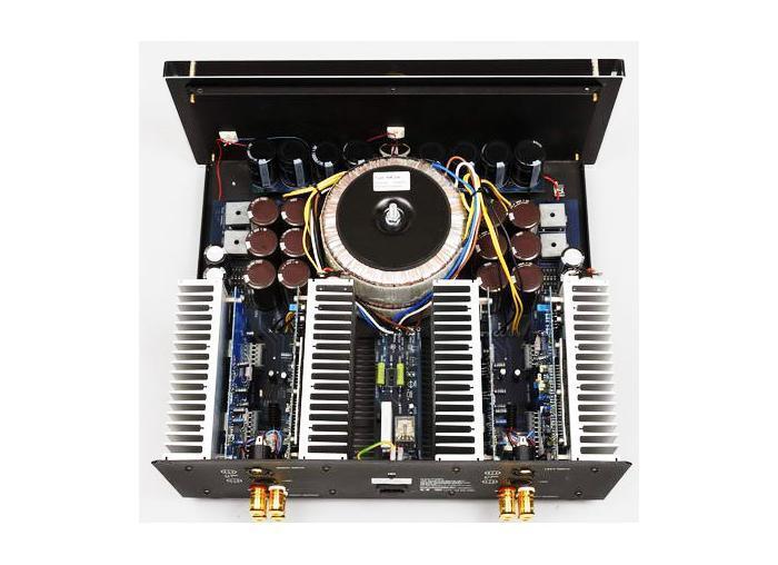 Electrocompaniet AW 250-R #2 в «HiFiRussia»