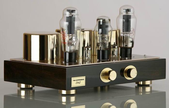 Ламповый усилитель Trafomatic Audio Experience One (black/gold finish) артикул 149766Si-1