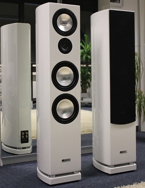 Напольная акустика Canton Vento 890.2 DC white high gloss артикул 400758FV-1 фото 5