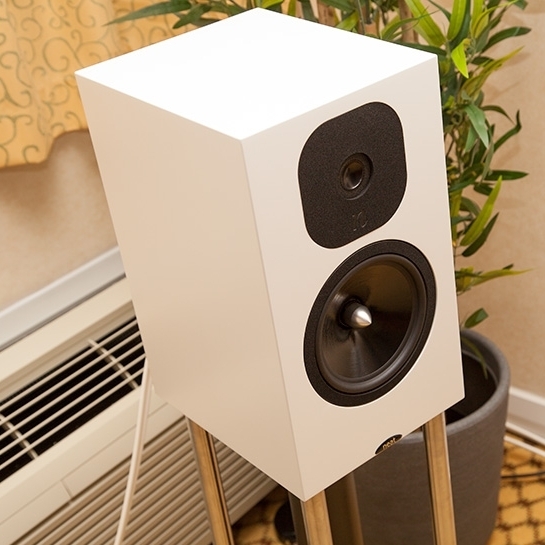 Полочная акустика NEAT acoustics Momentum SX3i satin white артикул 161726Si-1