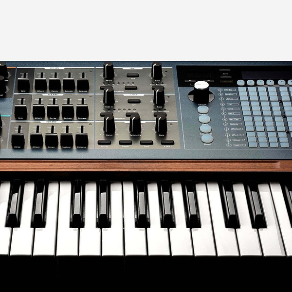 Аналоговый синтезатор Arturia PolyBrute артикул 235349Si-1 фото 6