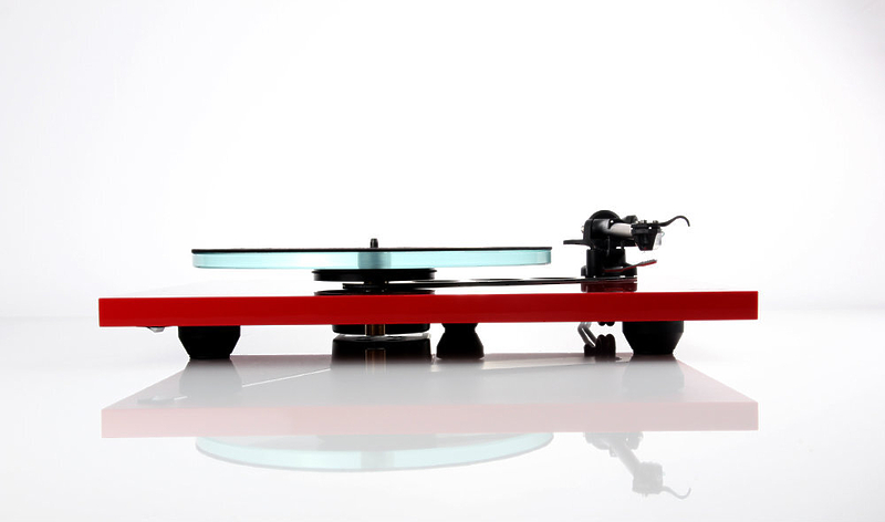 Проигрыватель винила Rega Planar 3 (Elys-2) red артикул 166160Si-1 фото 6