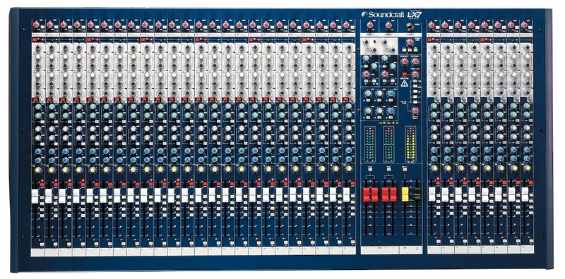 Микшер Soundcraft LX7ii-32 артикул 126869Si-1