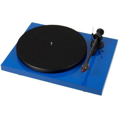Проигрыватель винила Pro-Ject Debut Carbon (DC) blue (Ortofon OM10) артикул 390391FV-1