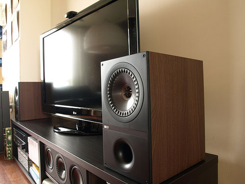 Полочная акустика KEF Q300 cherry артикул 448599FV-1 фото 5