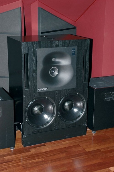 Акустическая система Genelec HT330A (Black) артикул 424849FV-1 фото 4
