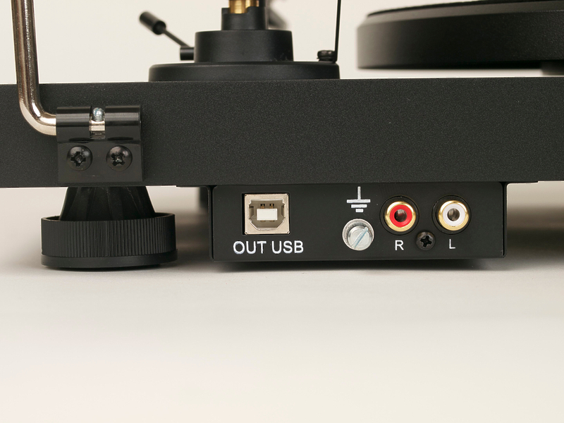Проигрыватель винила Pro-Ject DEBUT CARBON PHONO USB (DC) (OM10) purple артикул 123274Si-1 фото 3