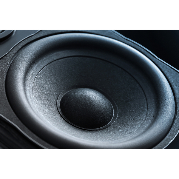 Студийные мониторы IK Multimedia iLoud Micro Monitor артикул 180304Si-1 фото 30