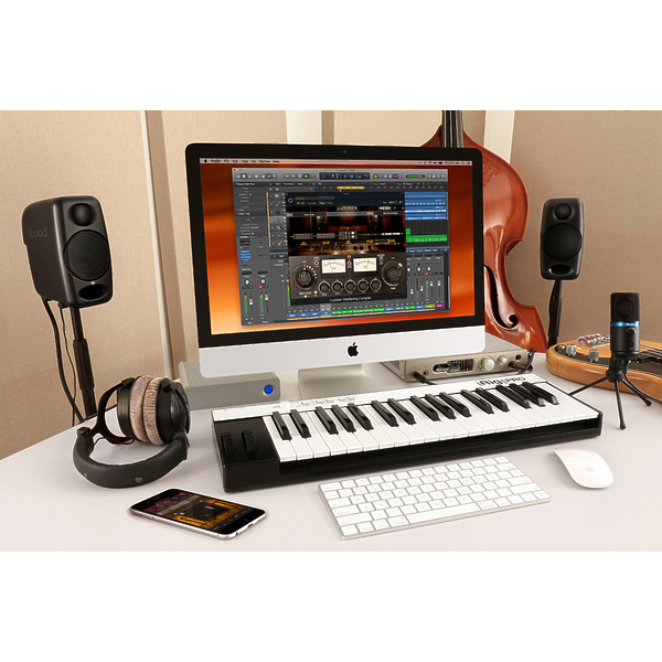 Студийные мониторы IK Multimedia iLoud Micro Monitor артикул 180304Si-1 фото 53