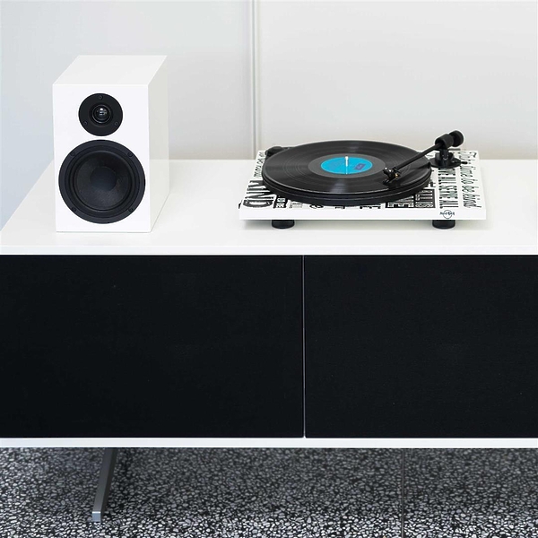 Проигрыватель винила Pro-Ject Hard Rock Cafe Recordplayer (OM5e) white артикул 202195Si-1 фото 3