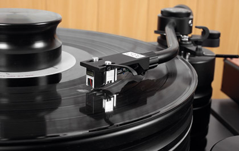 Проигрыватель винила Transrotor DARK STAR (with tonearm TR 800-S) артикул 149643Si-1 фото 4