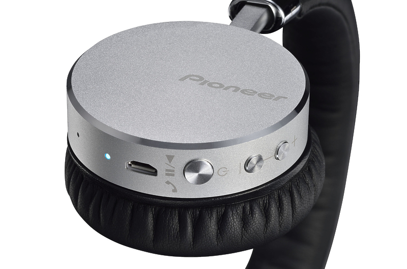 Наушники Pioneer SE-MJ561BT-S артикул 156996Si-1 фото 5
