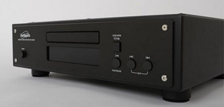 CD проигрыватель Line Magnetic LM-205 CD black артикул 145633Si-1