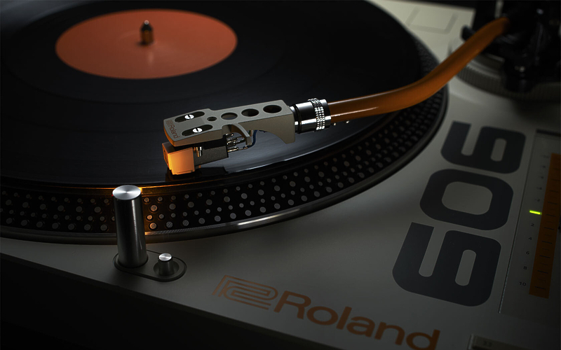 Проигрыватель винила Roland TT-99 артикул 159970Si-1 фото 7