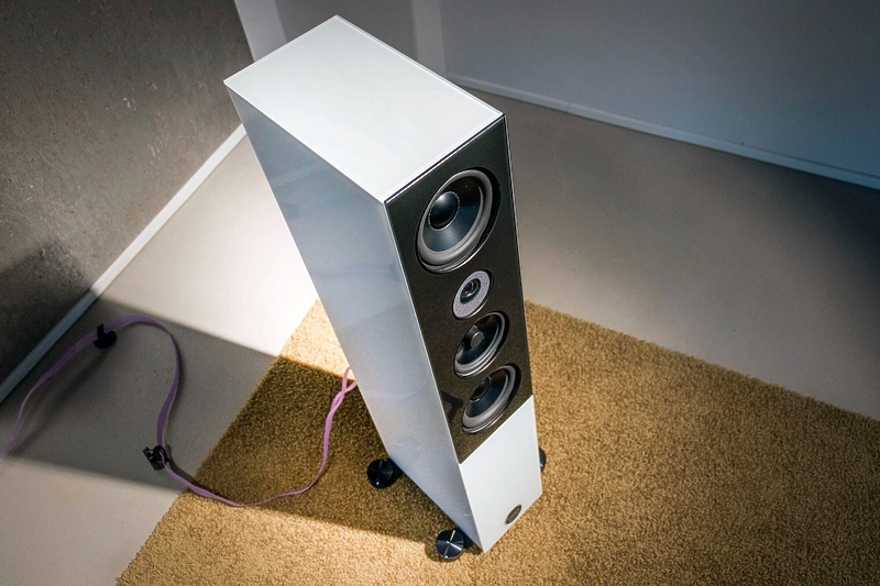 Напольная акустика Audio Physic Midex Black Ebony High Gloss артикул 182870Si-1 фото 4