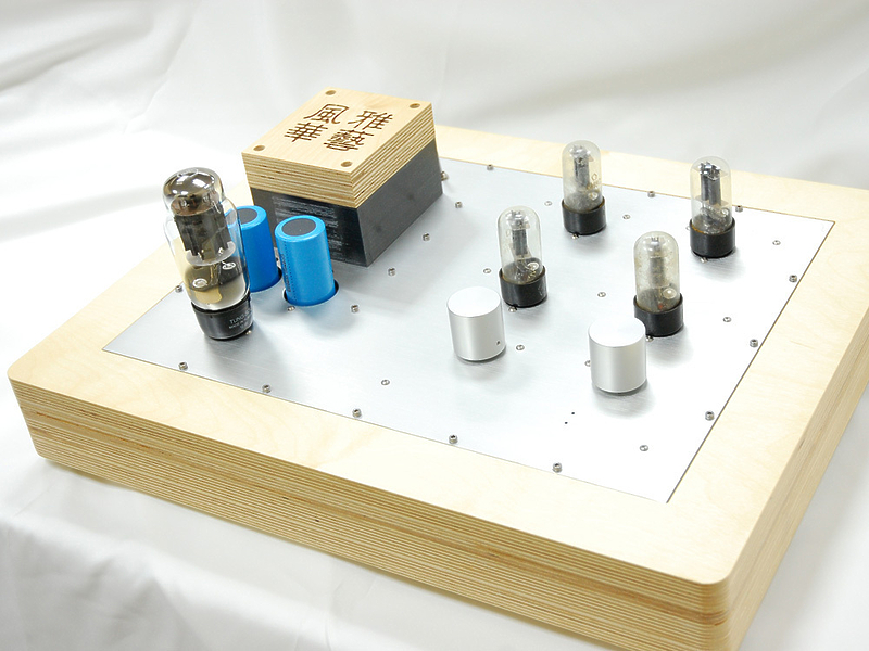 Ламповый предусилитель Arte Forma Thalia артикул 251188Si-1 в интернет-магазине «HiFiRussia»