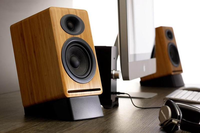Полочная акустика Audioengine P4 Solid Bamboo артикул 106246Si-1 фото 4