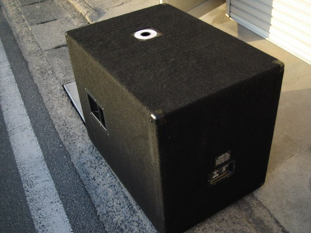 Сабвуфер Yamaha SW118V артикул 124420Si-1 фото 3