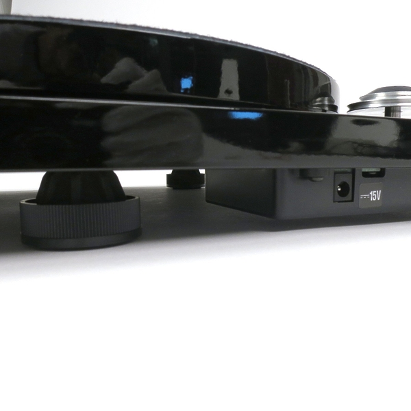 Проигрыватель винила Pro-Ject ESSENTIAL III RecordMaster (OM 10) white артикул 168772Si-1 фото 7
