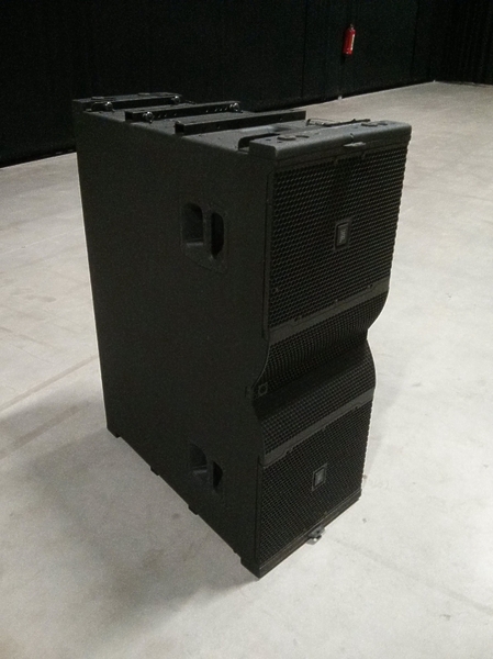 Сабвуфер JBL VTX-S28 артикул 124261Si-1 фото 3