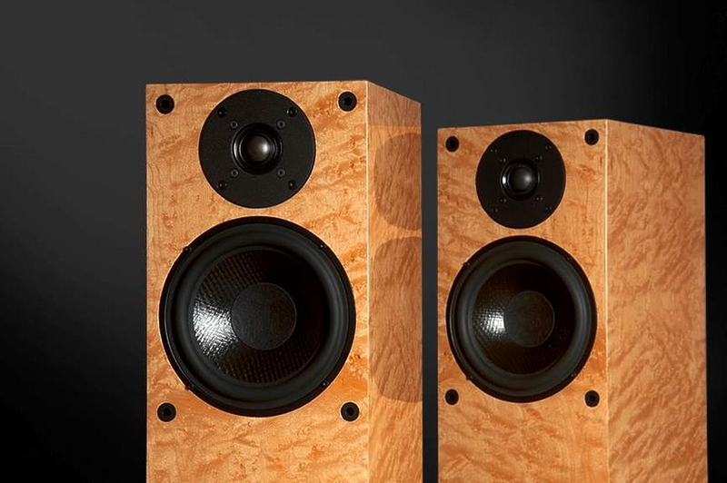Напольная акустика Wilson Benesch Square Two (series II) piano black артикул 145334Si-1 фото 5