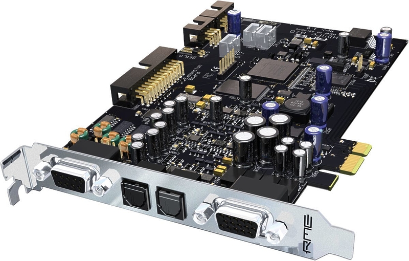 Аудио карта RME HDSPe AIO Pro артикул 236255Si-1
