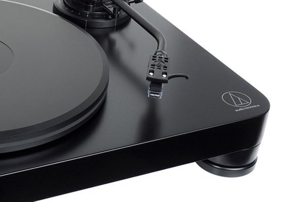 Проигрыватель винила Audio Technica AT-LP7 артикул 229000Si-1 фото 7