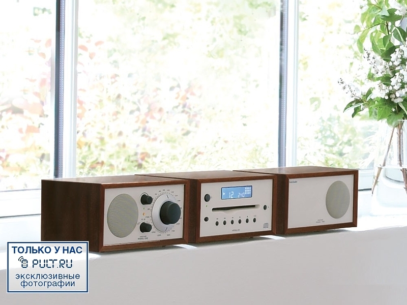 CD-проигрыватель Tivoli Audio Model CD walnut/gold (MCDWLGB) артикул 380524FV-1 фото 9
