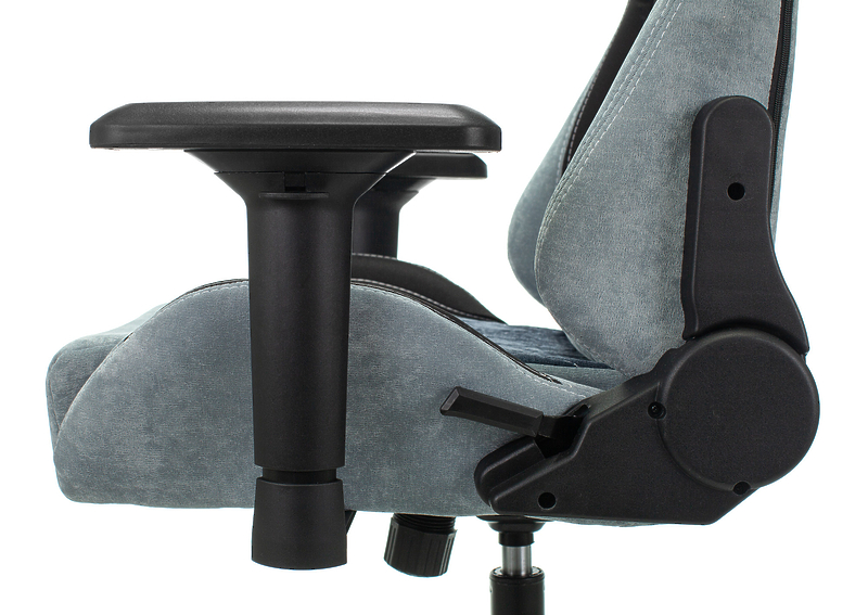 Кресло Zombie VIKING 7 KNIGHT BL (Game chair VIKING 7 KNIGHT Fabric blue textile/eco.leather headrest cross metal) артикул 263416Si-1 фото 4