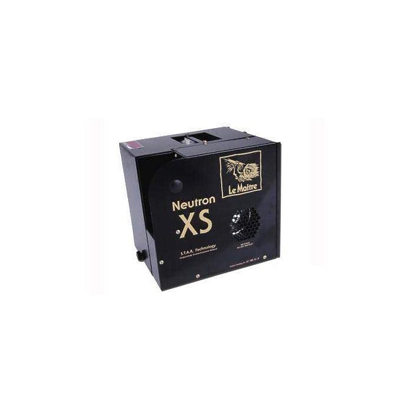 LE MAITRE NEUTRON XS  PRO HAZER генератор дыма артикул 352175SI-1