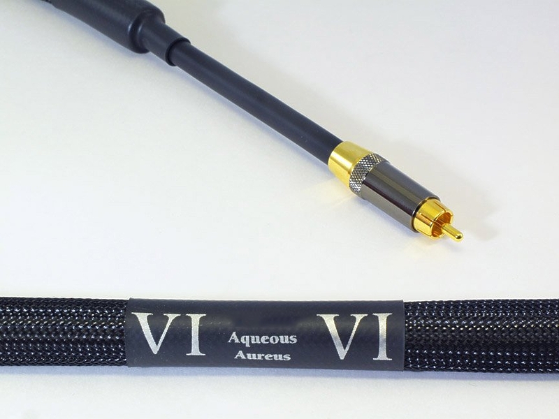 Кабель межблочный Purist Audio Design Aqueous Aureus RCA 1.0m артикул 143569Si-1