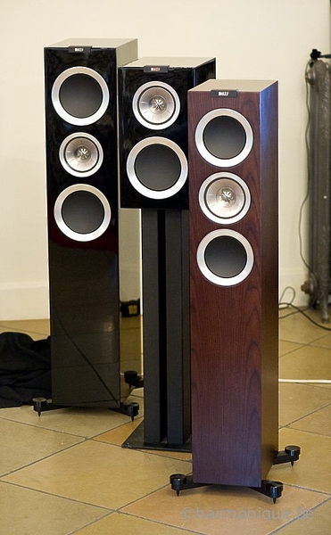 Напольная акустика KEF R500 walnut (пара) артикул 400670FV-1 фото 5