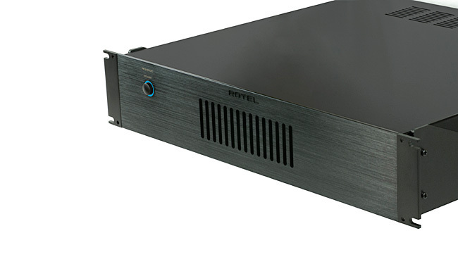 Усилитель мощности многоканальный Rotel RKB-8100 артикул 104799Si-1 фото 3