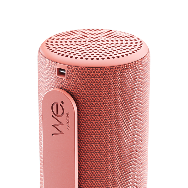 Портативная Bluetooth-колонка Loewe We. HEAR 2 Coral Red артикул 260077Si-1 фото 7