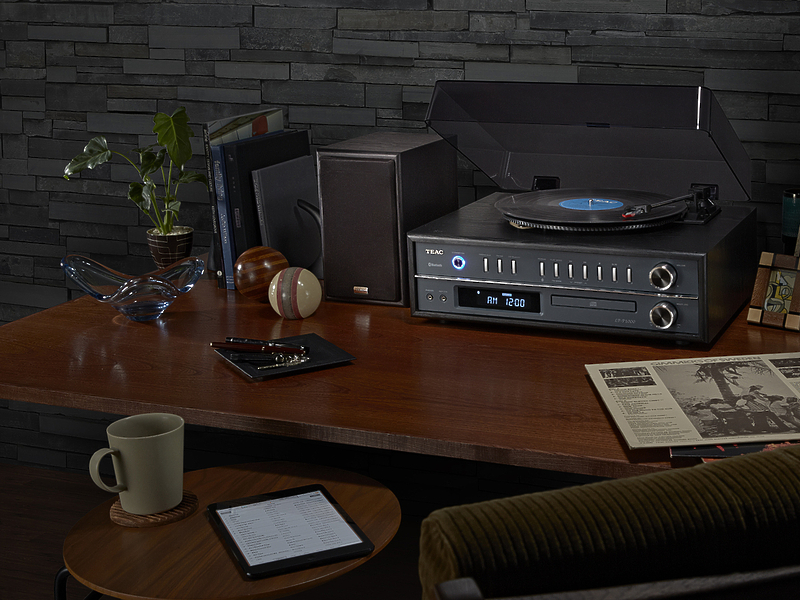 Проигрыватель винила Teac LP-P1000 woodgrain\cherry артикул 102423Si-1 фото 6