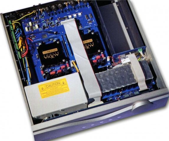 Audia Flight STRUMENTO n1 black #3 в «HiFiRussia»