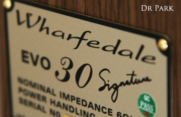 Напольная акустика Wharfedale Evo 30 Signature walnut артикул 426059FV-1 фото 4