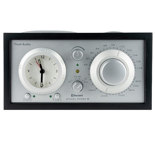 Радиоприемник Tivoli Audio Model Three BT Black артикул 260305Si-1 в интернет-магазине «HiFiRussia»