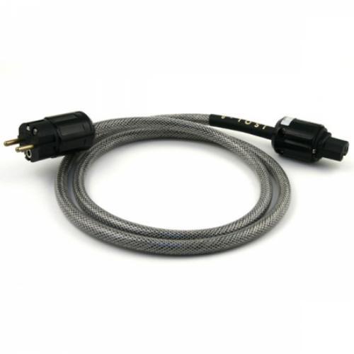 Isol-8 IsoLink 3 Schuko 1.5m (Oyaide) артикул 335895Si-1