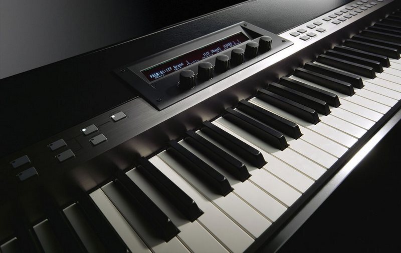 Клавишный инструмент Yamaha CP1 артикул 136457Si-1 фото 4