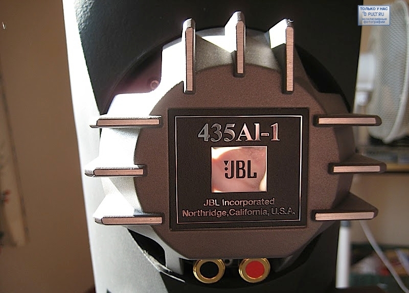 Напольная акустика JBL Array 1400 артикул 426843FV-1 фото 5