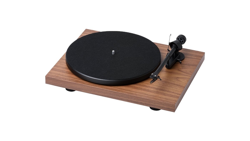 Виниловый проигрыватель Pro-Ject DEBUT III Wood OM5e артикул 271460Si-1 в интернет-магазине «HiFiRussia»