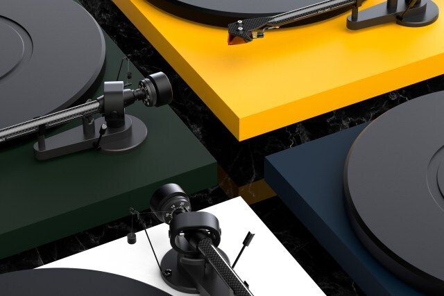 Проигрыватель винила Pro-Ject DEBUT CARBON EVO (2M Red) High Gloss Red артикул 228406Si-1 фото 17