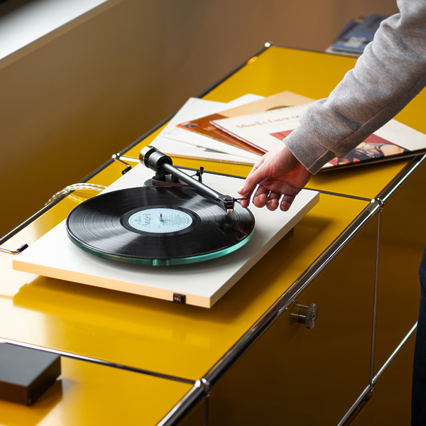Проигрыватель винила Pro-Ject T2 (Rainier), Satin White артикул 336132Si-1 фото 4