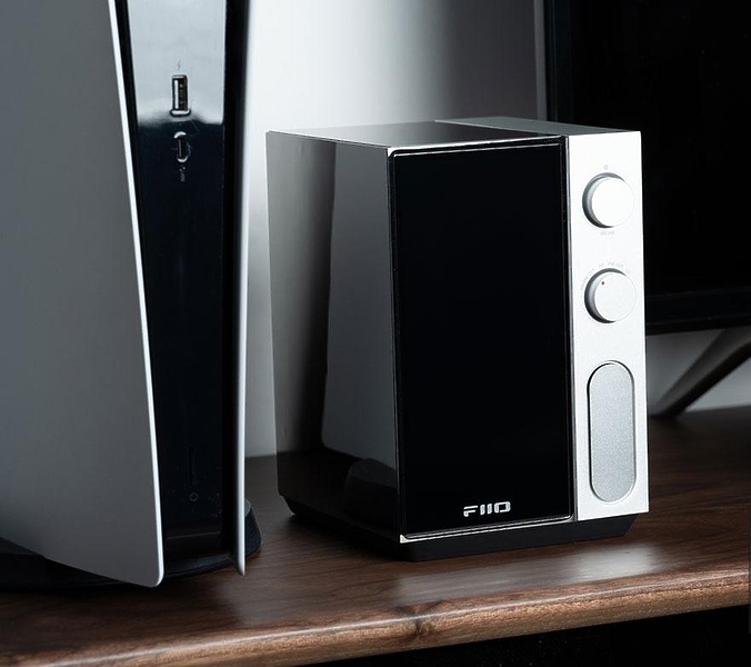 Стример FiiO R9 Silver артикул 313304Si-1 фото 8