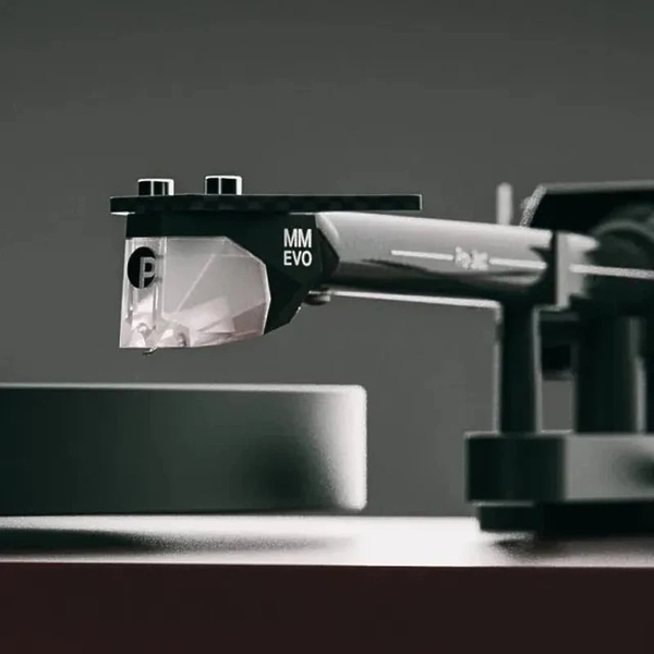 Проигрыватель винила Pro-Ject DEBUT EVO 2 (PICK IT MM EVO), High Gloss Black артикул 336111Si-1 фото 3